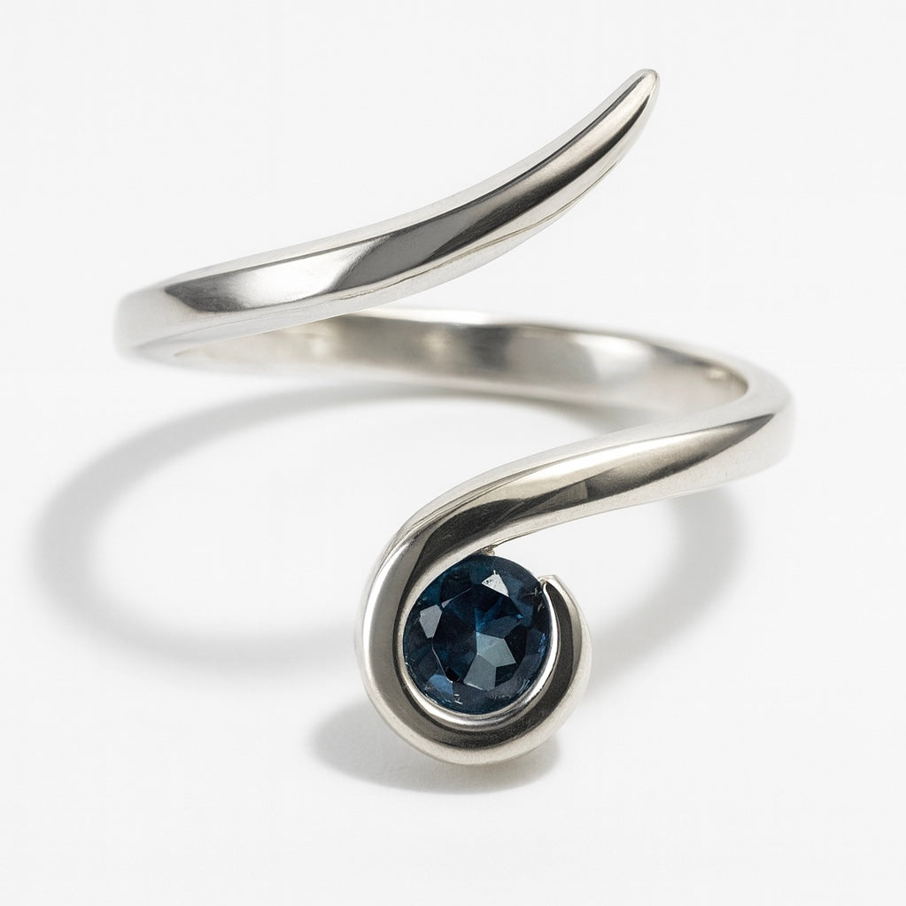 Spiral blue sapphire